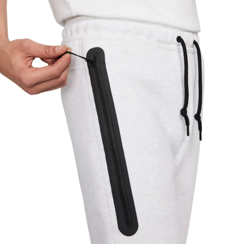 Штаны Nike Sportswear Tech Fleece 4