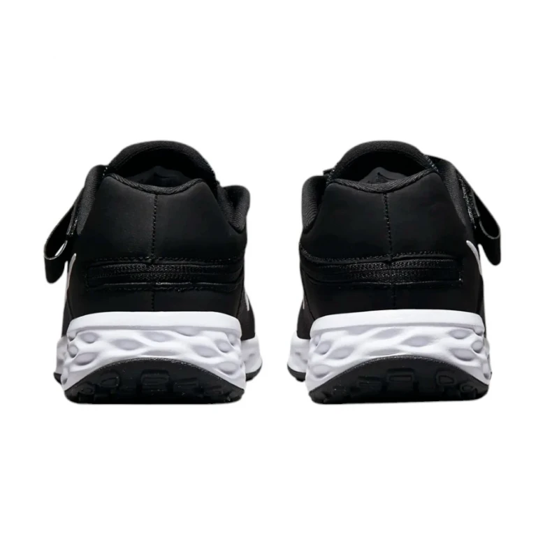 Кроссовки Nike Revolution 6 Flyease Nn (GS) 0