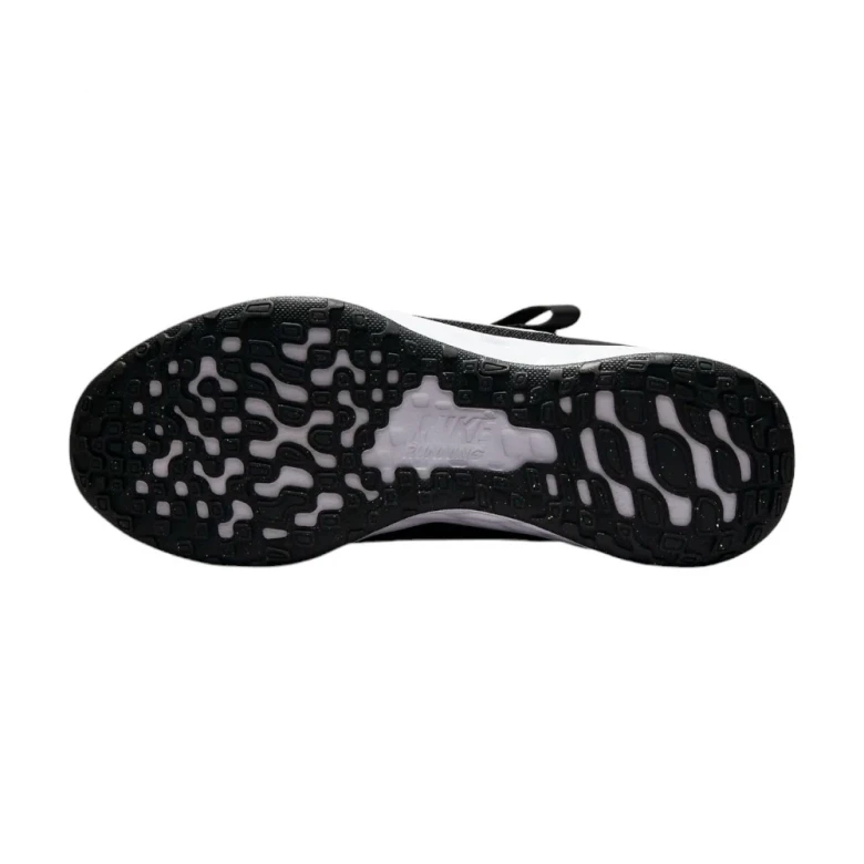 Кроссовки Nike Revolution 6 Flyease Nn (GS) 7