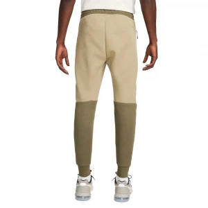 Sportswear Tech Fleece 1