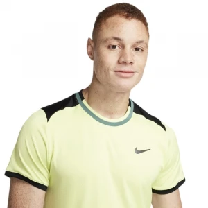 Футболка NikeCourt Advantage 1