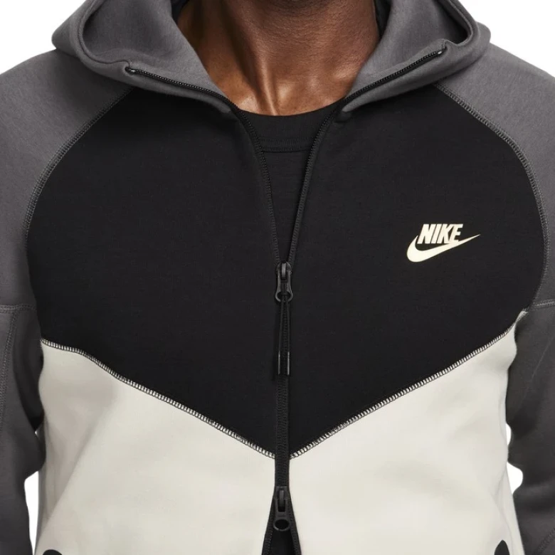 Толстовка Nike Sportswear Tech Fleece Windrunner 6