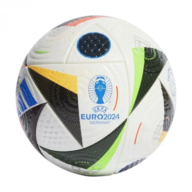 Мяч Adidas Fussballliebe Pro Ball