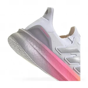 Кроссовки  Adidas Ultraboost 5 Women's Shoes 2