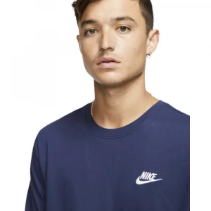 Футболка Nike Sportswear Club 2