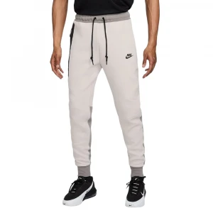 Штаны Nike Sportswear Tech Fleece