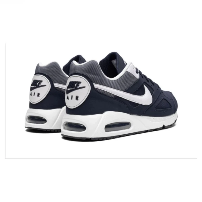 Кроссовки Nike Air Max Ivo 3