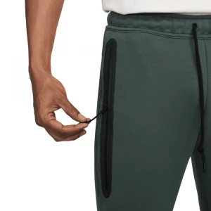 Штаны Nike Sportswear Tech Fleece 4