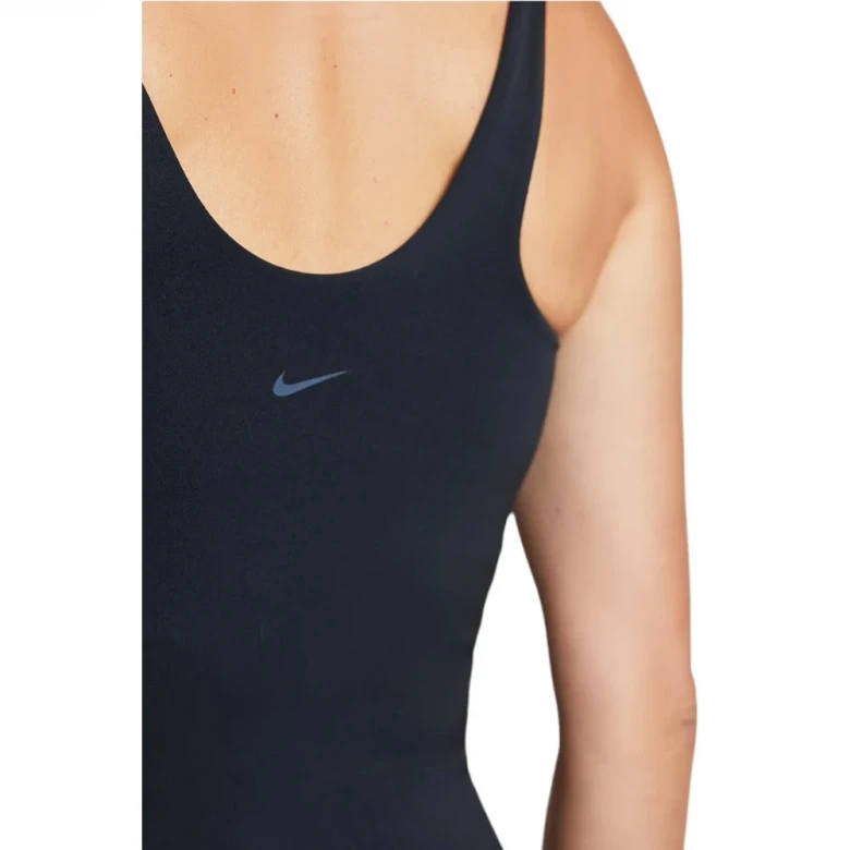 Топ Nike Alate 3