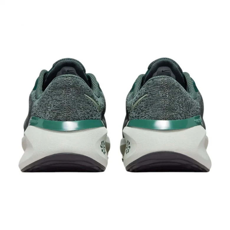 Кроссовки Nike Versair 4