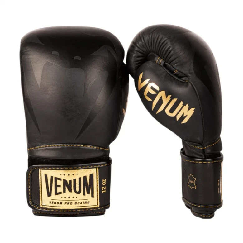 Перчатки боксерские Venum Giant 2.0 Pro Boxing Gloves Velcro