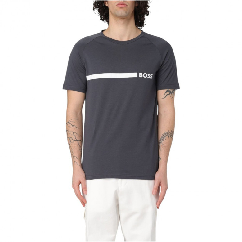 Slim Fit