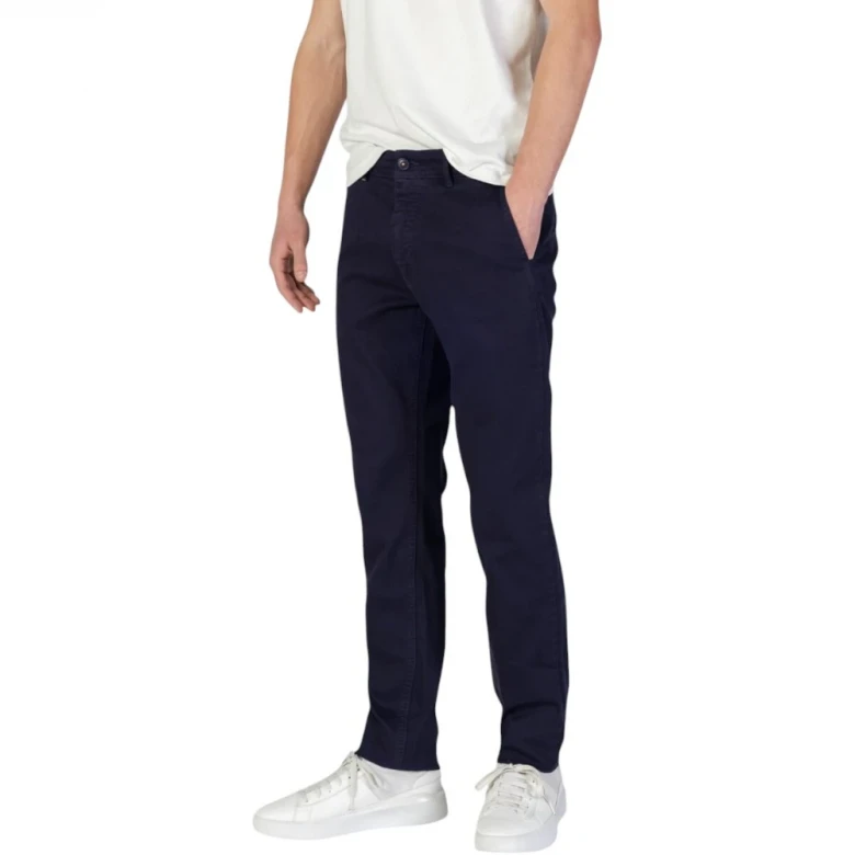 Trousers Flat