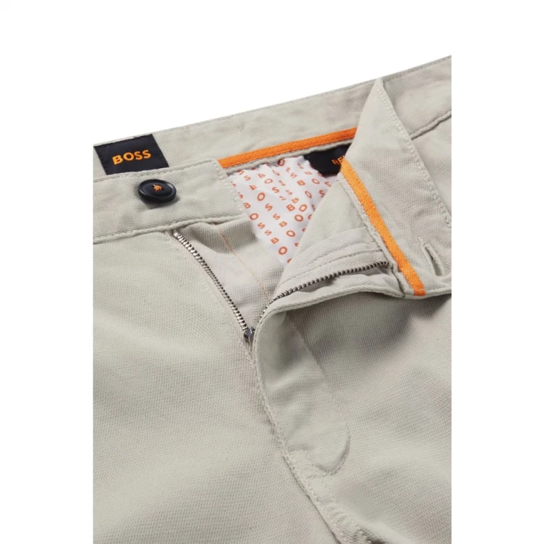 Relaxed-fit Chinos 5