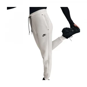 Штаны Nike Sportswear Tech Fleece 1