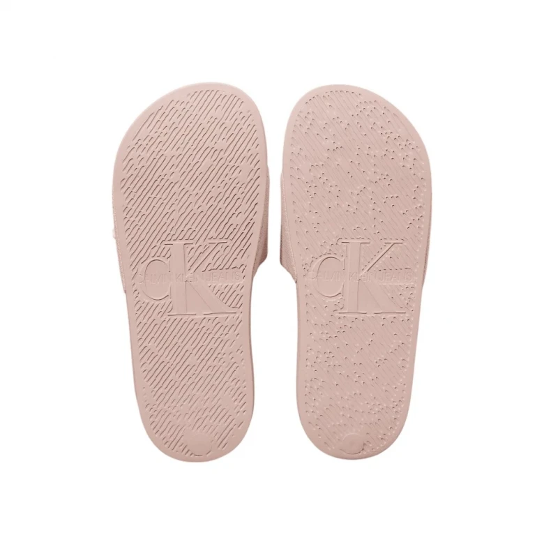 Шлепки Calvin Klein Slide Monogram Wn 4