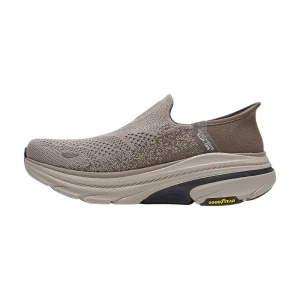 Max Cushioning Arch Fit 2.0 1