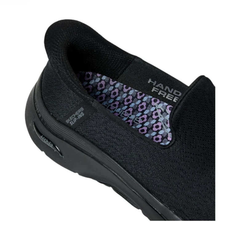 Go Walk Arch Fit 2.0 3