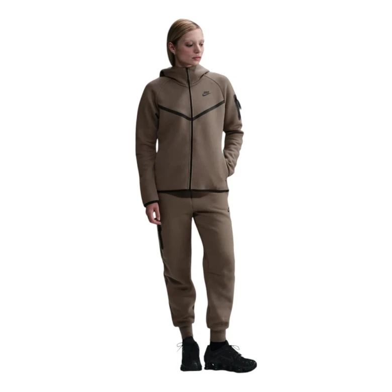 Sportswear Tech Fleece Windrunner 1