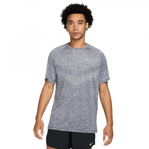 Футболка Nike Stride