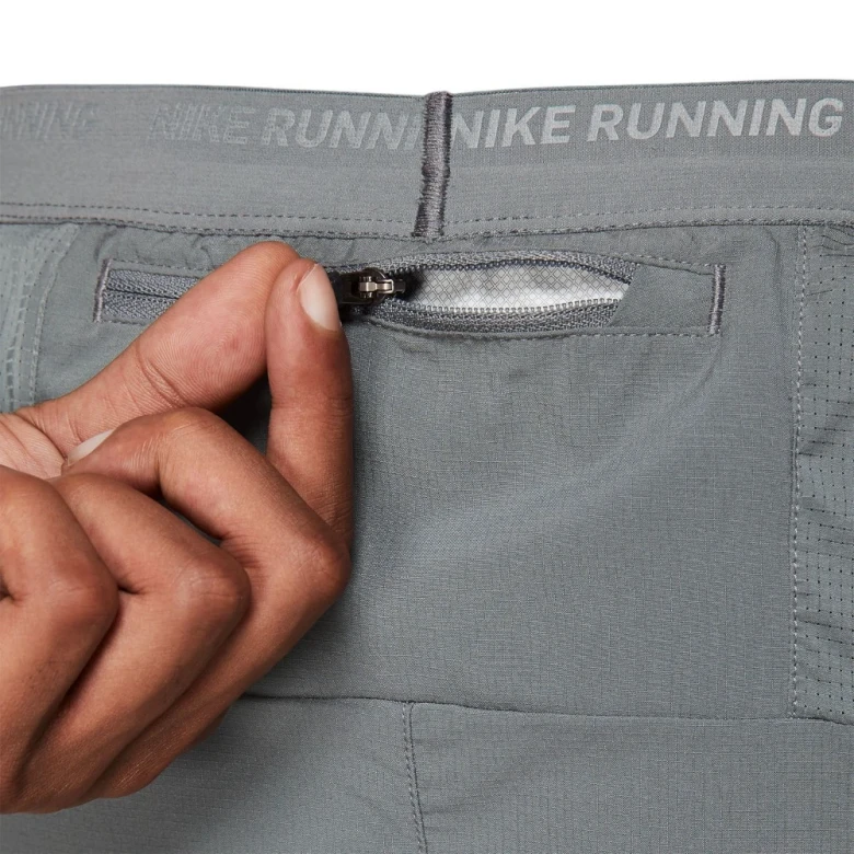 Шорты Nike Stride 3