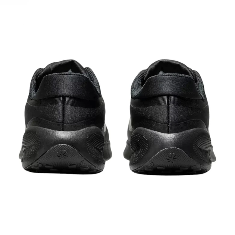 Кроссовки Nike Revolution 7 Shoes GS Kids 3
