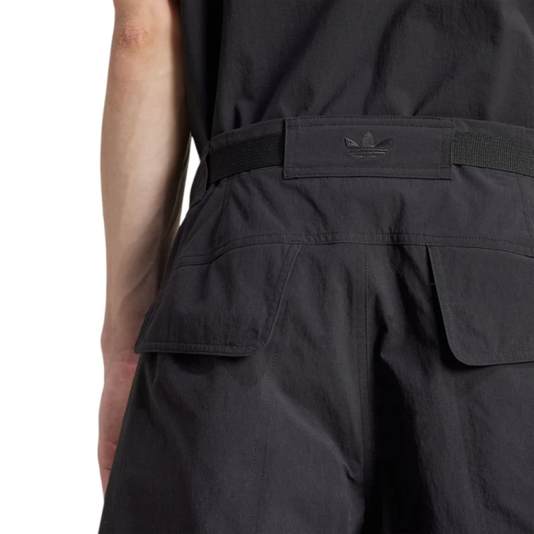 Шорты Adidas Premium Essentials Utility Cargo Shorts 1