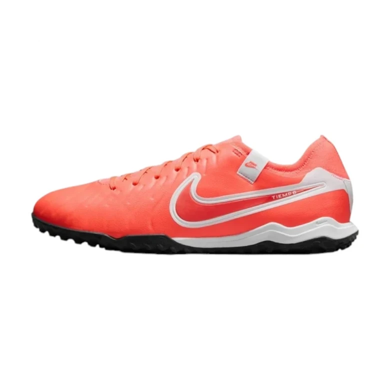 Бутсы Nike Tiempo Legend 10 Pro 1