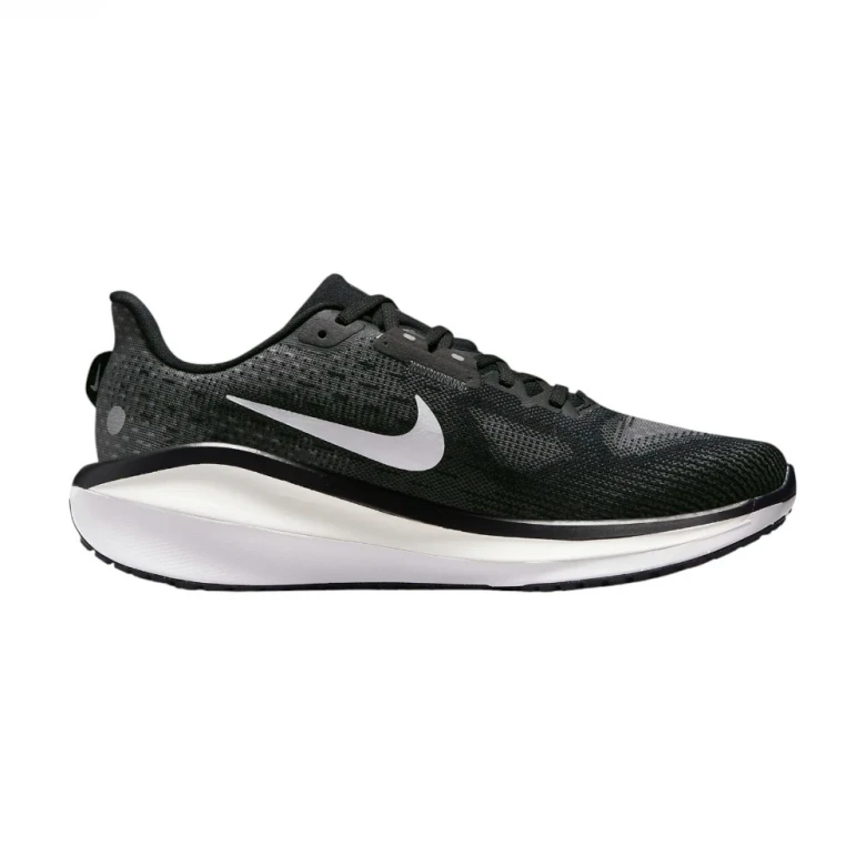 Кроссовки Nike Vomero 17