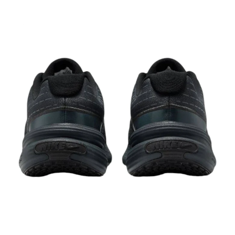Кроссовки Nike Uplift SC 3