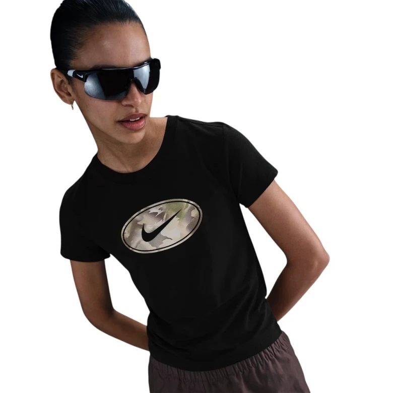 Футболка Nike Sportswear