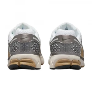 Кроссовки Nike Zoom Vomero 5 4