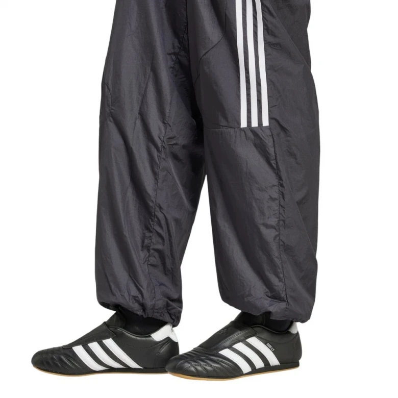 Штаны Adidas Adicolor Originals 4
