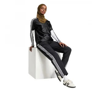 Футболка Adidas Adicolor Teamgeist Loose Tee 2