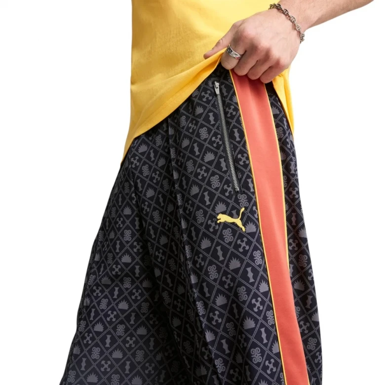 Брюки Puma Road To Unity Graphic Relaxed Track Pants Men 1