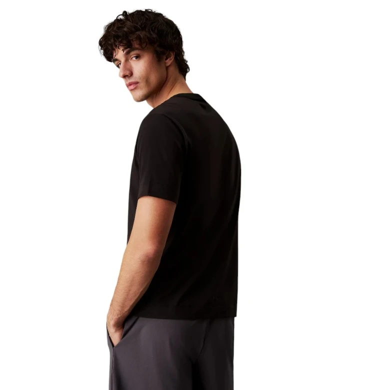 Футболка Calvin Klein Logo T-shirt 1