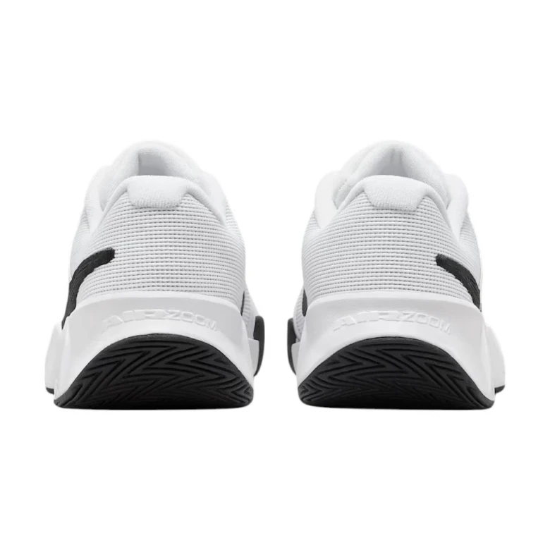 Кроссовки Nike GP Challenge Pro 3