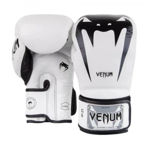 Перчатки боксерские Venum Giant 3.0 Boxing Gloves - Nappa Leather