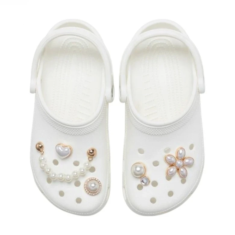 Джиббитсы Crocs Dainty Pearl Jewelry 1