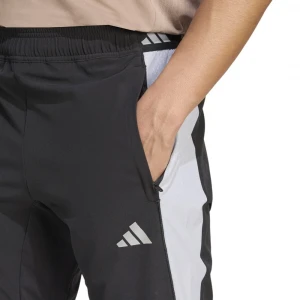 Adidas Tech Apparel Shimlari 3