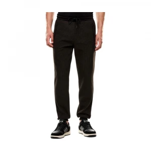Slim Fit