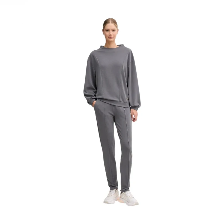 Костюм EA7 Emporio Armani Train Core Lady Relax W T-Suit