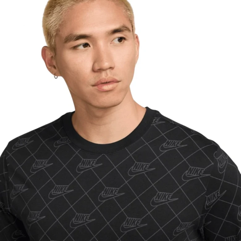Nike All Over Print Shortsleeve Club Futbolkasi 2