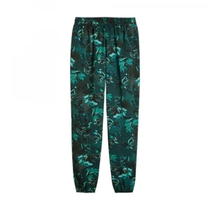 Штаны Puma Green Terrain Woven Jogger 1