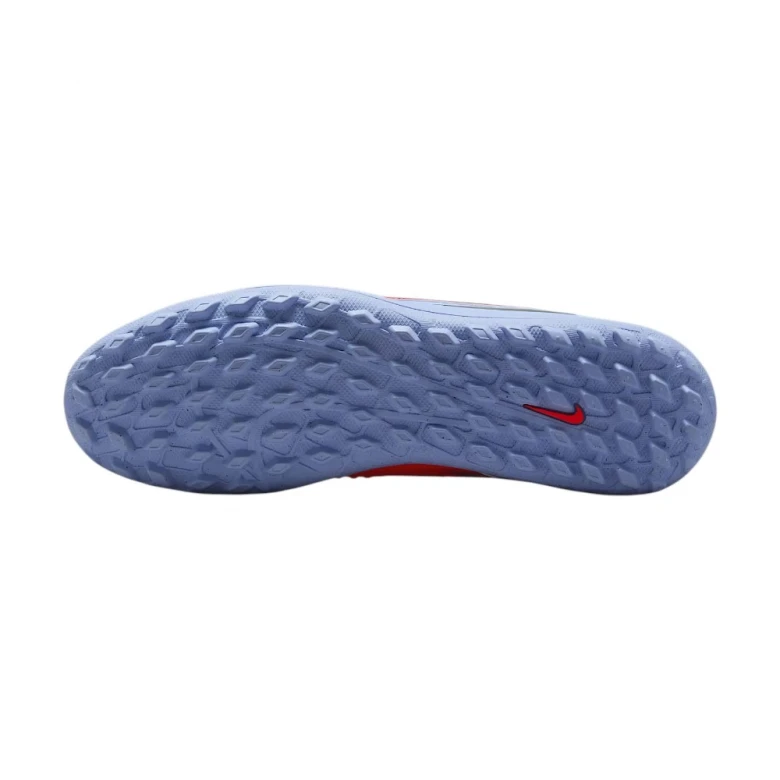 Бутсы Nike Phantom 6 Low Club 5