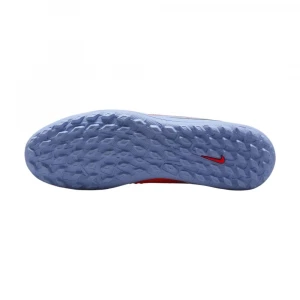 Бутсы Nike Phantom 6 Low Club 5