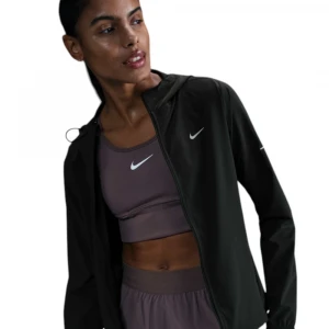 Ветровка Nike Swift