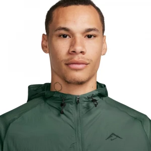 Ветровка Nike Trail Aireez 2