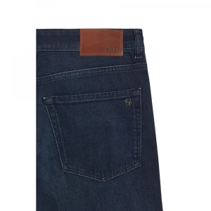 Джинсы Boss Tapered-Fit Jeans In Blue Comfort-Stretch Denim 5