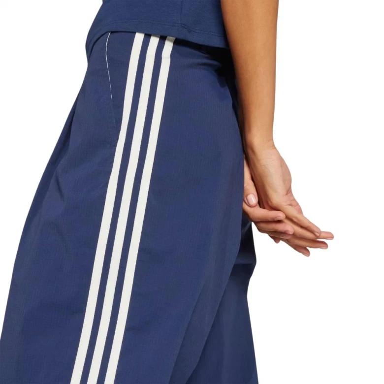 3-Stripes Woven Trousers 2